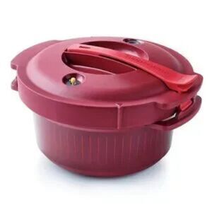 NIB Tupperware Microwave Pressure Cooker